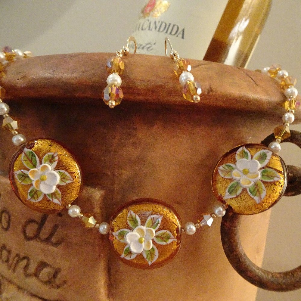 Handmade necklace and earring set with porcelain Murano focal beads